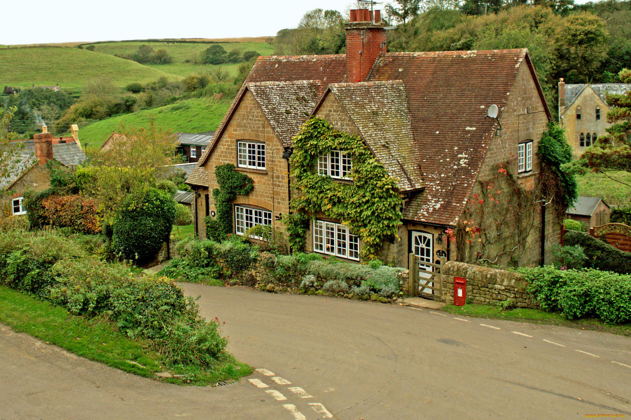 Villages england. Графство Дорсет Англия. Дорсет Англия пейзаж. Шефтсбери, Дорсет, Англия. Графство Девон Оттери сент Кэчпоул.